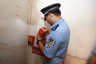 警察叔叔查监控