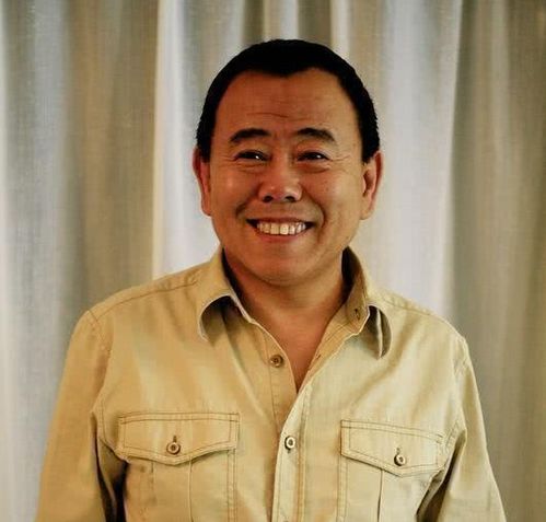 潘长江父女回应移民及卖假酒传闻，真相惊人！