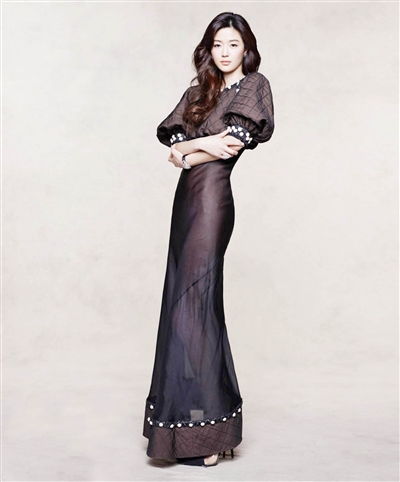 震惊！多品牌纷纷撤下全智贤广告，背后原因引猜测