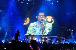 大爷卖水到周杰伦演唱会现场，背后故事太暖心！