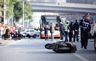 震惊！00后女子醉驾致三人死亡，今日即将开庭！