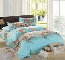 央视揭露直播间'高端四件套'背后的猫腻